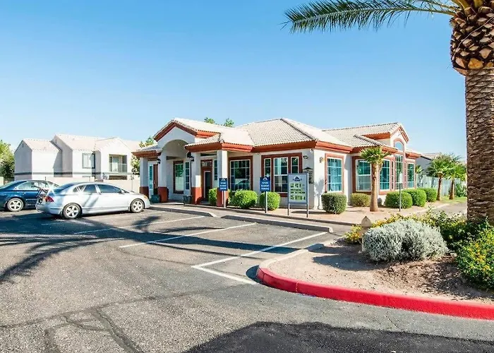 213- 2br In Coolidge, Az W Heated Pool, Gym *